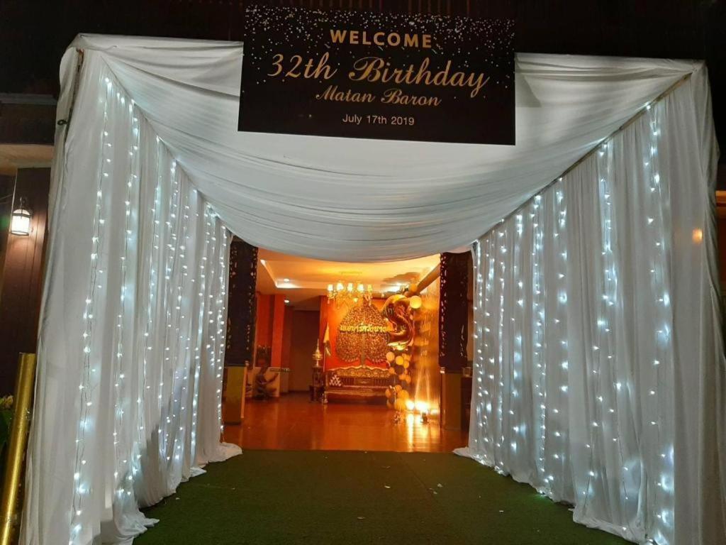 Le Parc Wangnang Hotel Phitsanulok Exterior photo